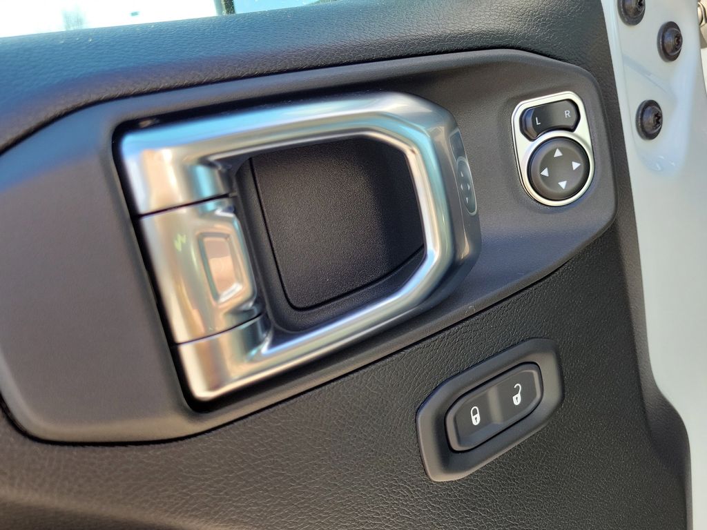 2025 Jeep Gladiator Sport S - Photo 18