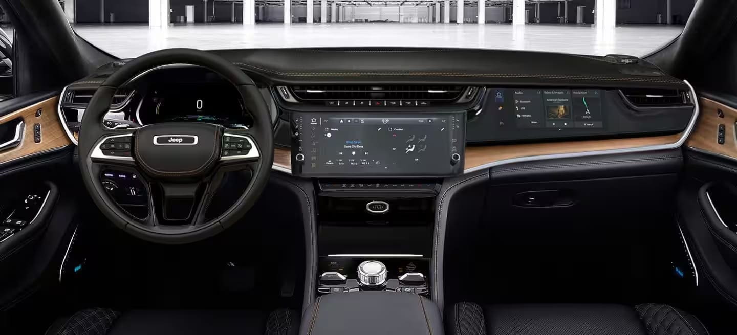 Front cabin and dashboard of the 2026 Jeep Grand Cherokee