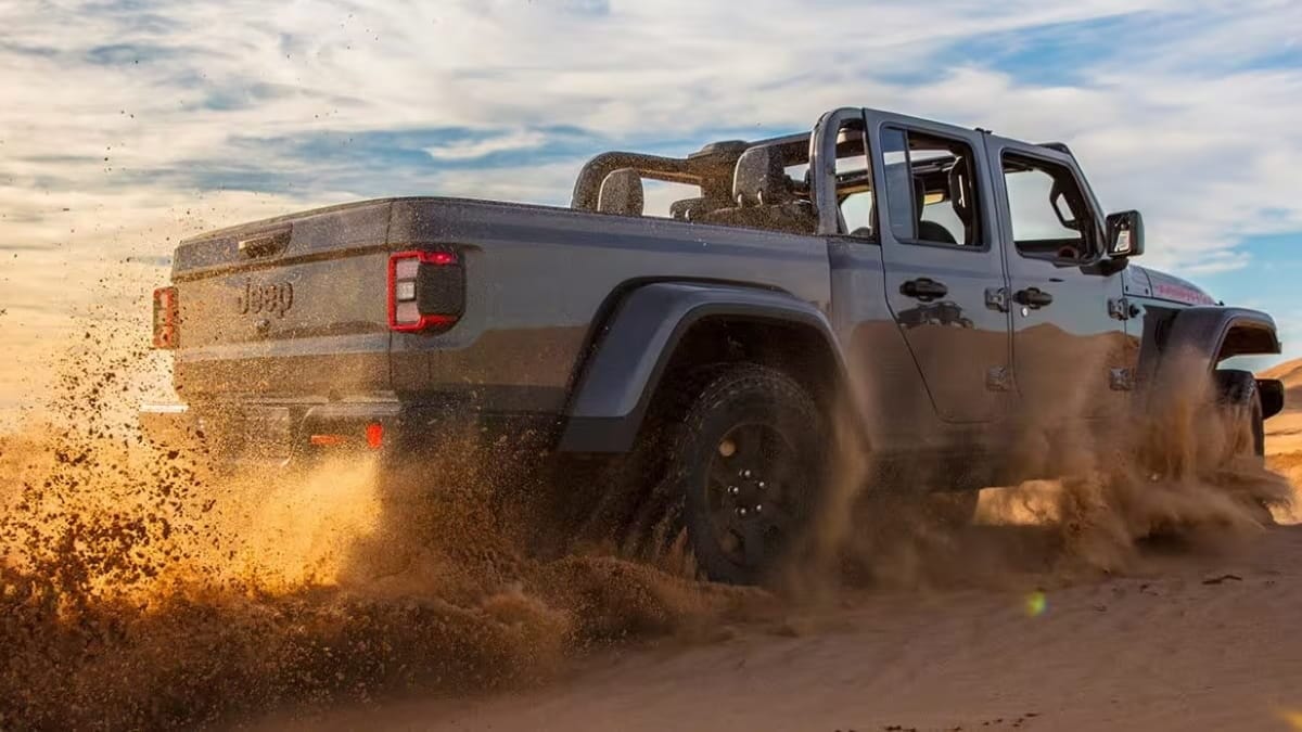 Jeep Gladiator Mojave driving through desert sand