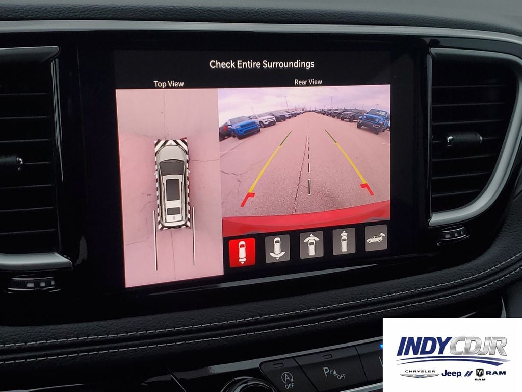 2026 Chrysler Pacifica Select - Photo 26