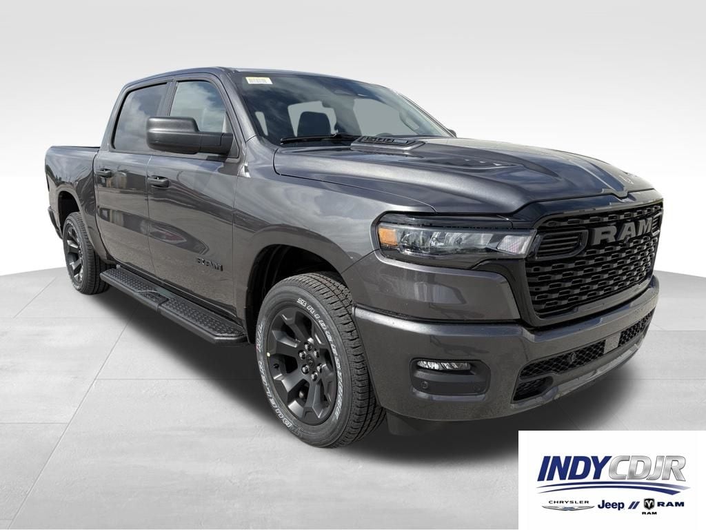 New 2026 Ram 1500 EXPRESS CREW CAB 4X4 5'7 BOX Pickup