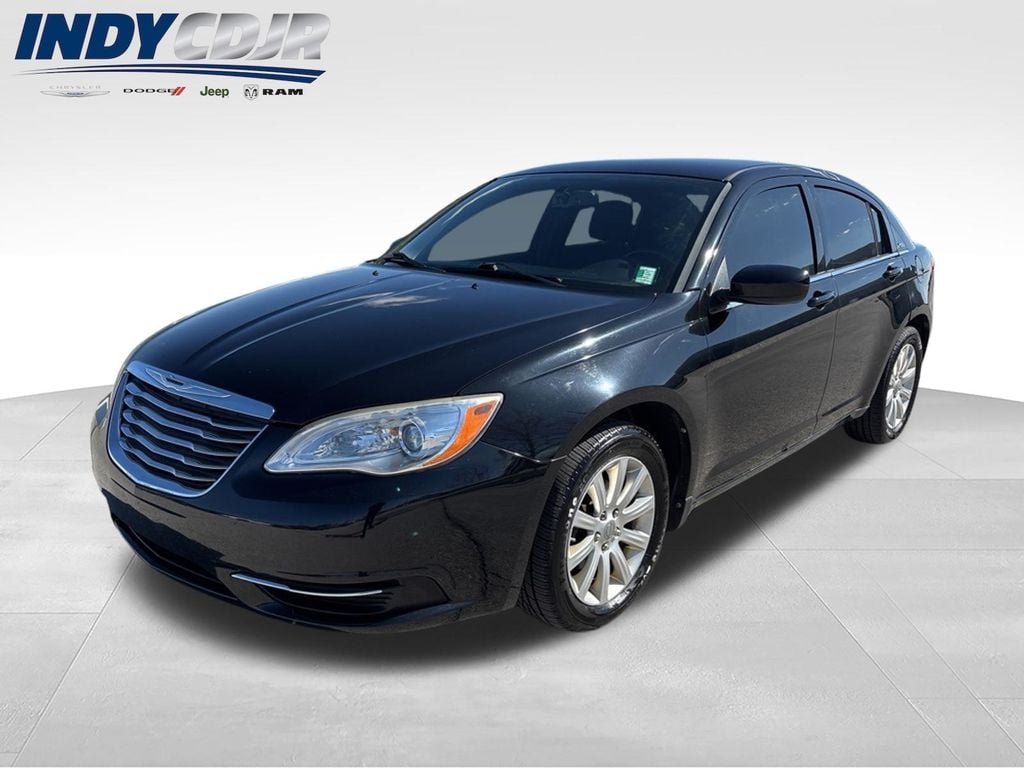 2012 Chrysler 200 Touring's photo