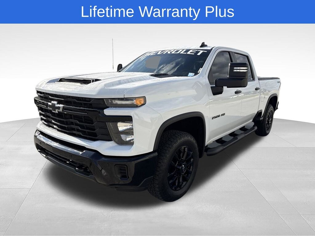 Used 2025 Chevrolet Silverado 2500 HD Custom Truck Crew Cab