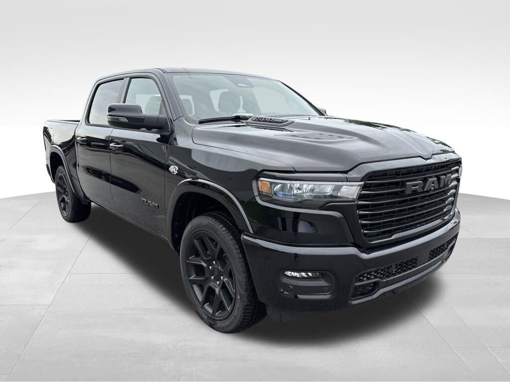 New 2026 Ram 1500 LARAMIE CREW CAB 4X4 5'7 BOX Pickup