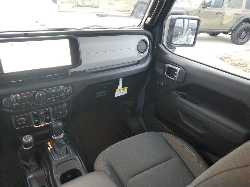 2025 Jeep Gladiator Sport S - Photo 14