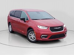 2026 Chrysler Pacifica SELECT Passenger Van