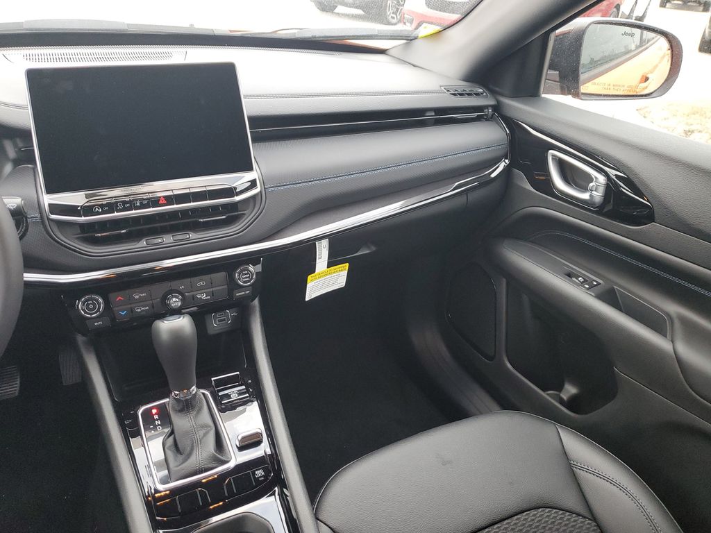 2026 Jeep Compass Altitude - Photo 14