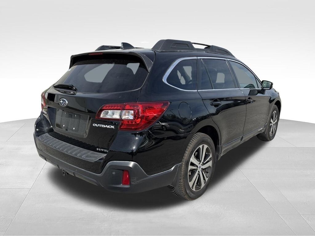 Used 2018 Subaru Outback 2.5i Limited SUV