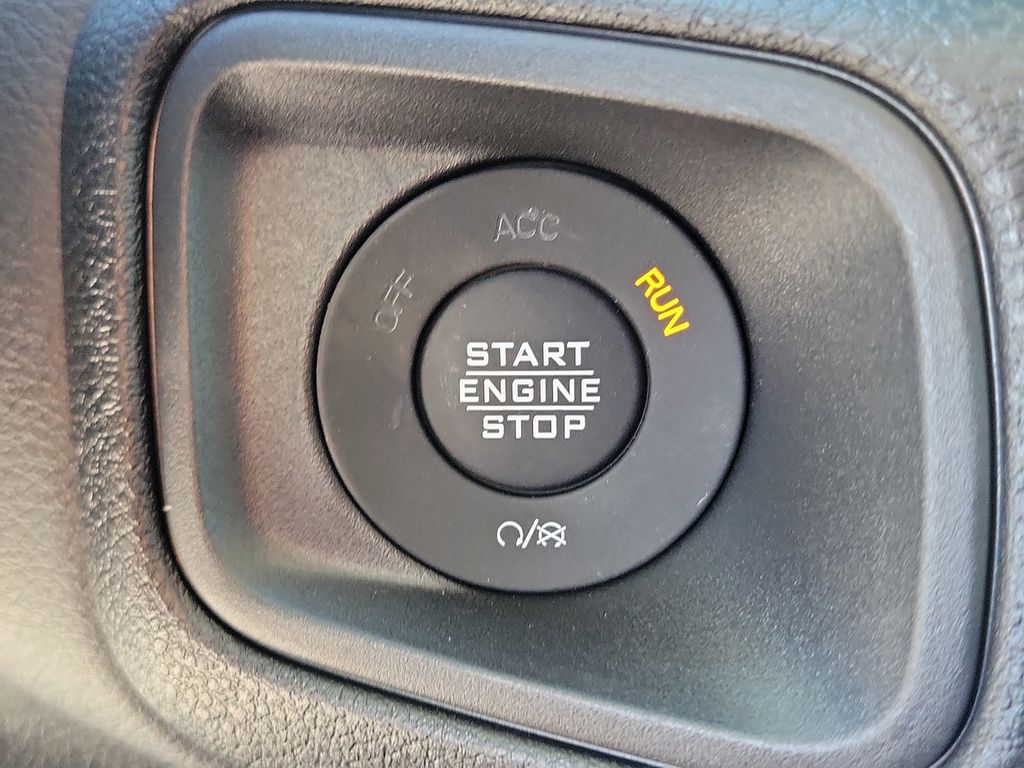 2025 Jeep Gladiator Sport S - Photo 30