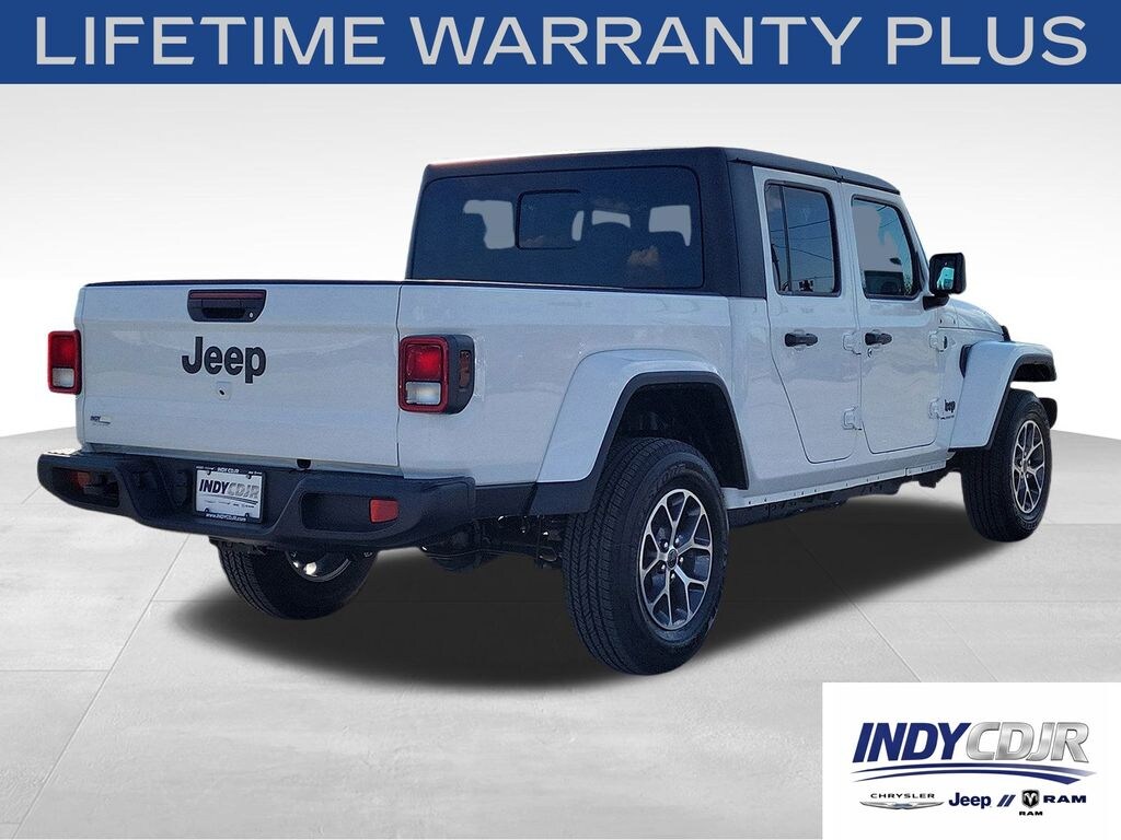 New 2025 Jeep Gladiator SPORT S 4X4 Pickup