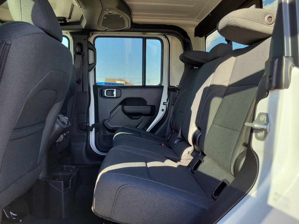 2025 Jeep Gladiator Sport S - Photo 12