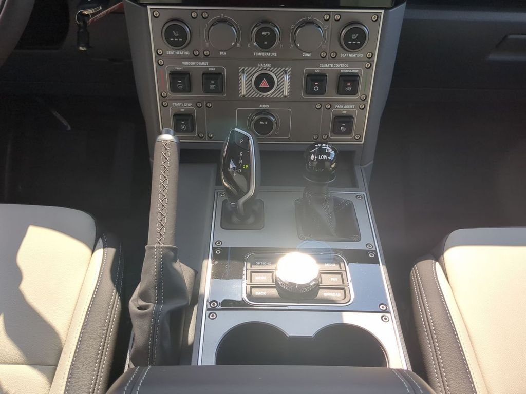 2025 INEOS Grenadier Fieldmaster Edition - Photo 12