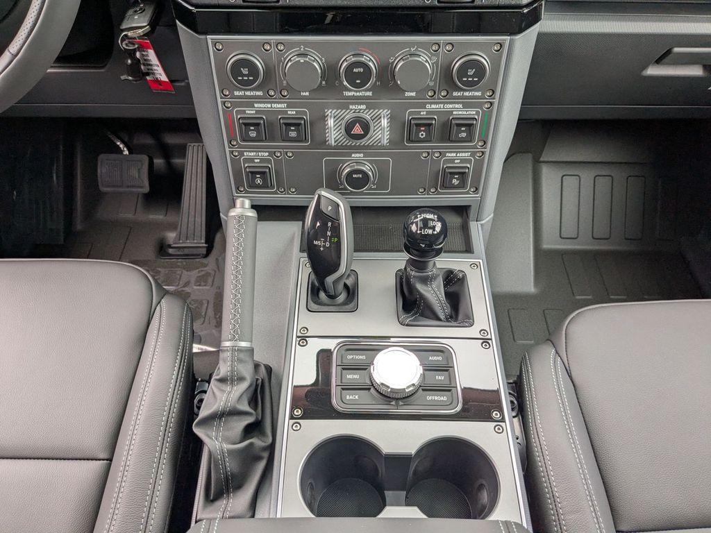 2025 INEOS Grenadier Fieldmaster Edition - Photo 12