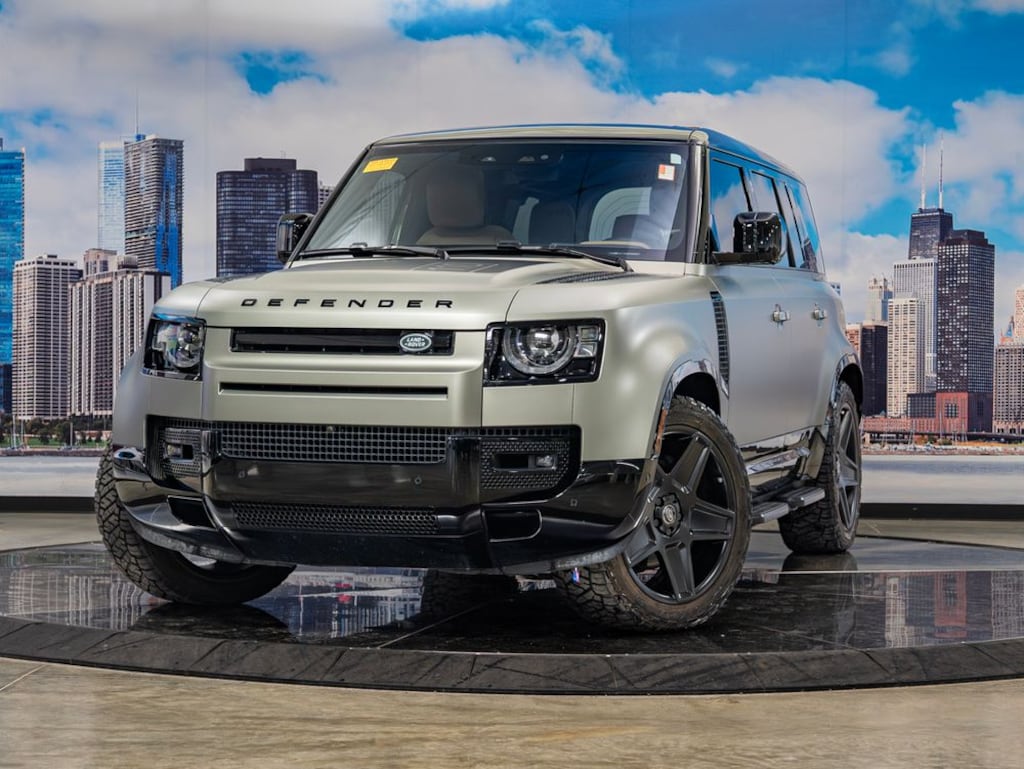 Used 2025 Land Rover Defender 110 X-Dynamic SE w/Matte Wrap SUV