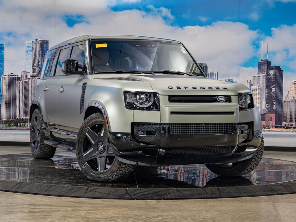 Used 2025 Land Rover Defender 110 X-Dynamic SE w/Matte Wrap SUV