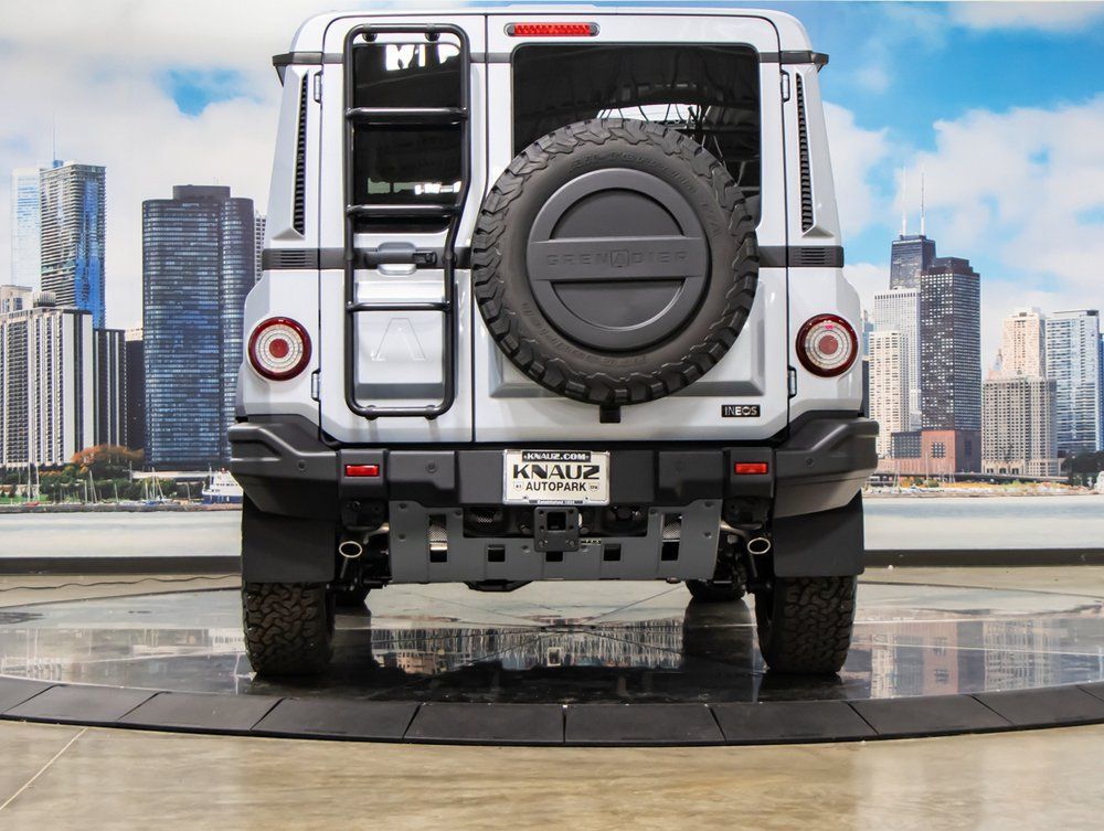 2025 INEOS Grenadier Fieldmaster Edition - Photo 11