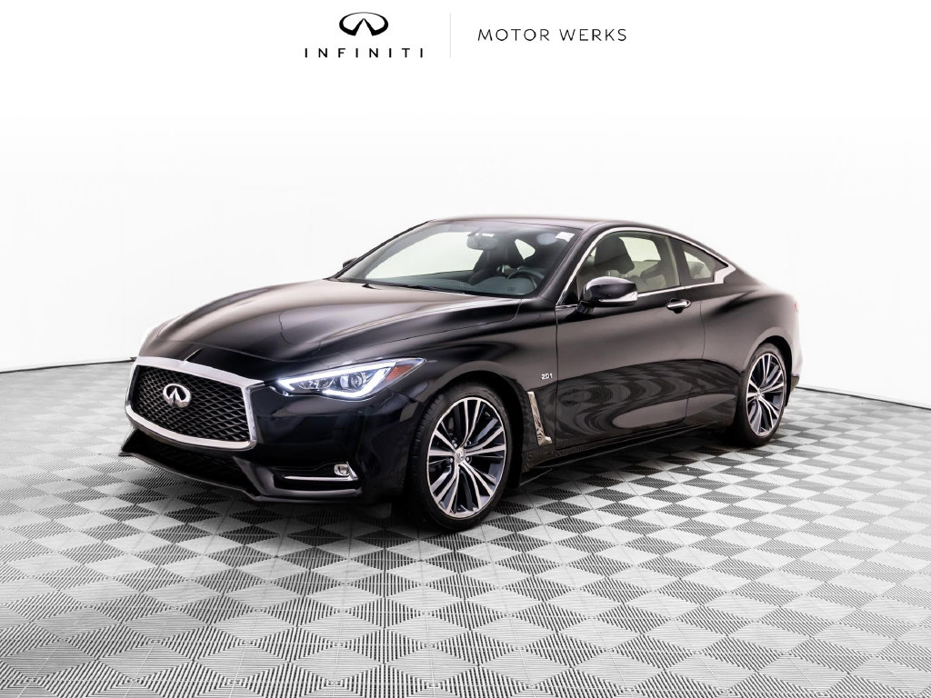 2017 INFINITI Q60 Coupe Premium