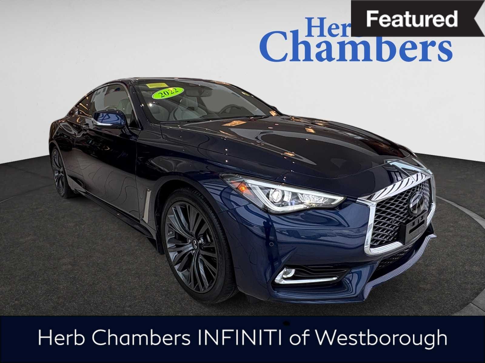 2022 INFINITI Q60 Coupe LUXE's photo