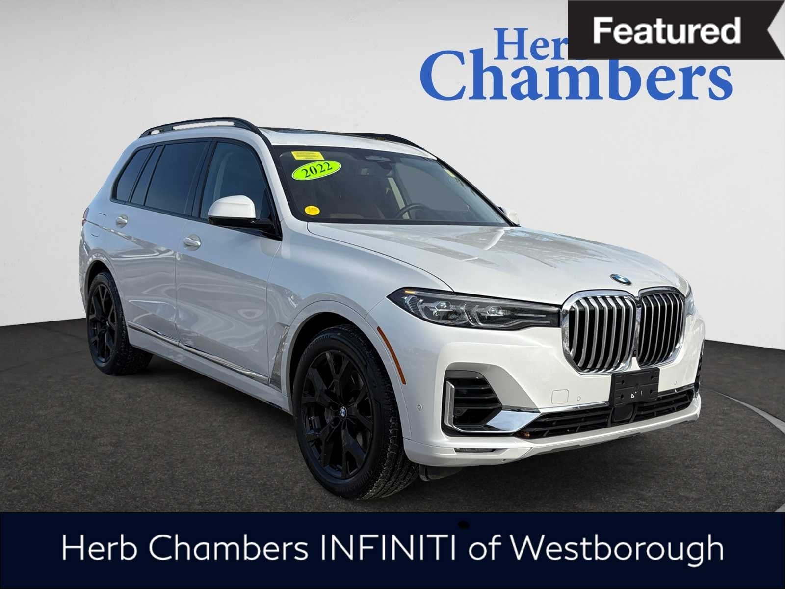 2022 BMW X7 40i's photo