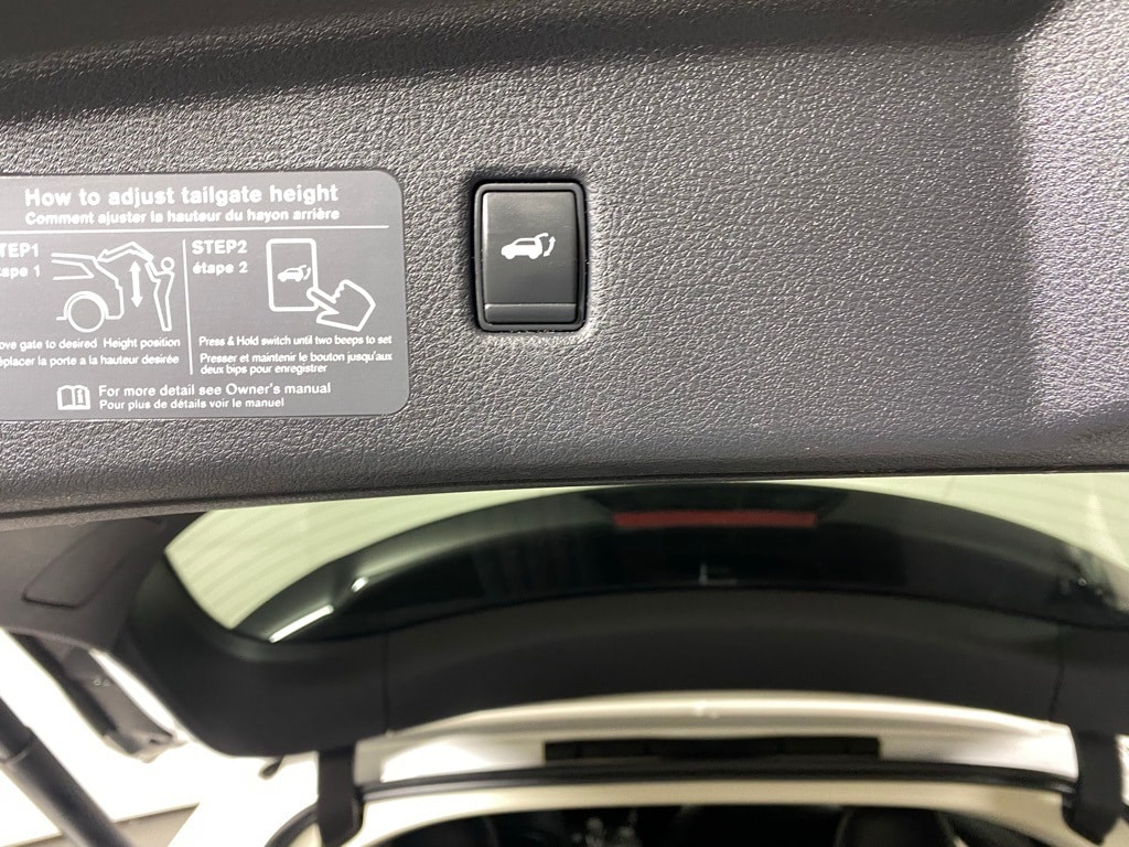 2020 INFINITI QX50 - Image 26