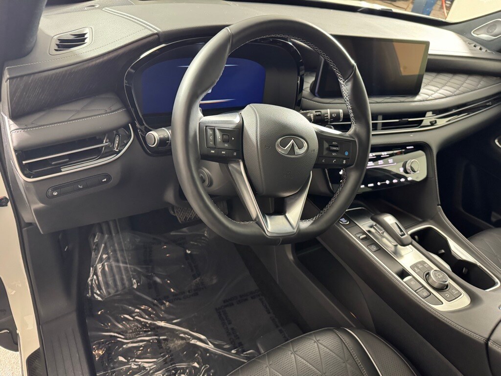 2025 INFINITI QX60 - Image 11