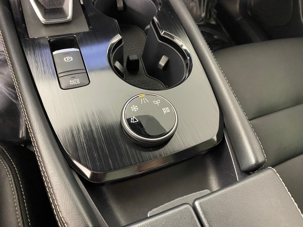 2023 NISSAN ROGUE - Image 17