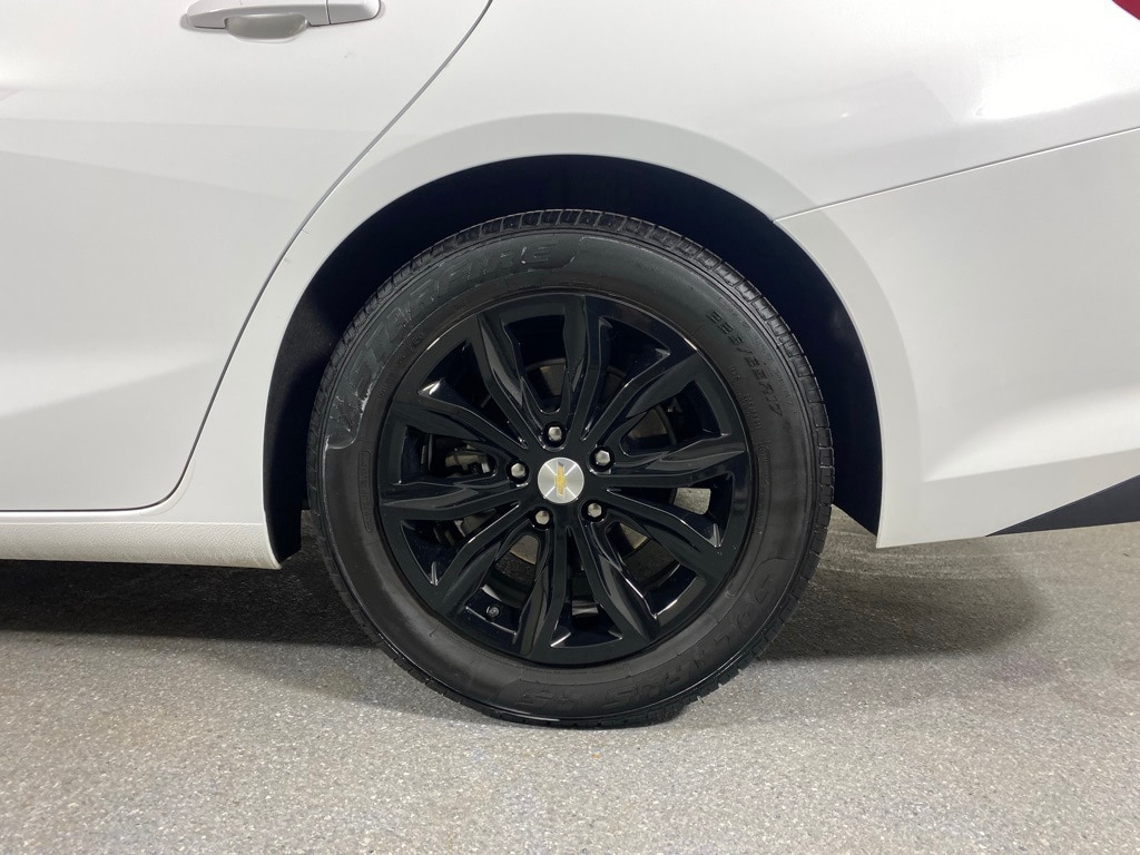 2023 CHEVROLET MALIBU - Image 31