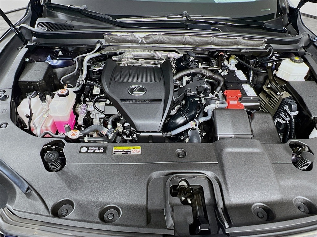 2023 LEXUS RX - Image 31