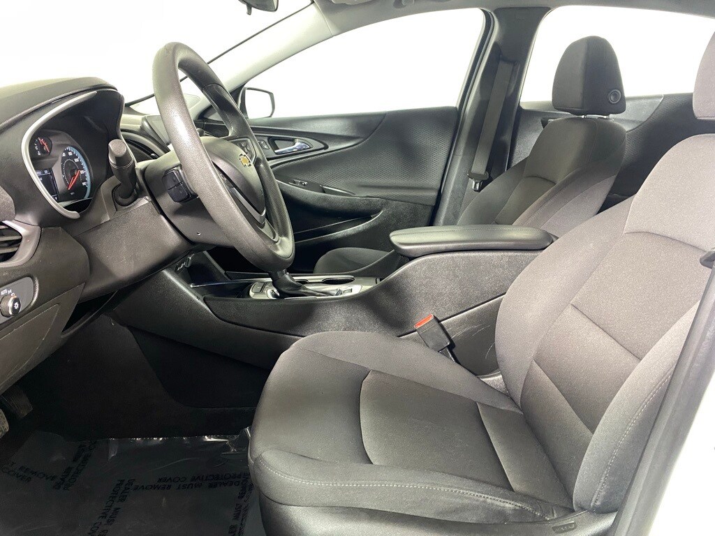 2023 CHEVROLET MALIBU - Image 10