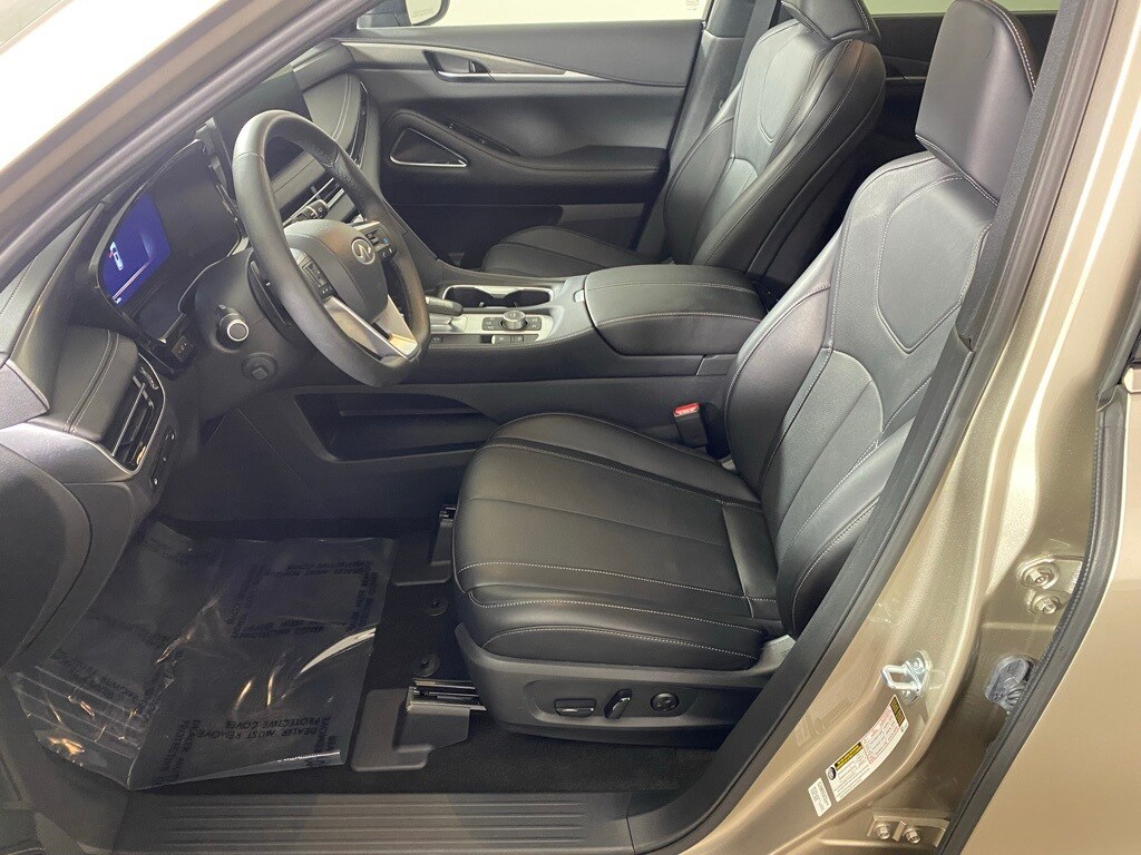 2025 INFINITI QX60 - Image 9