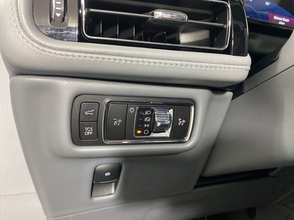 2023 LINCOLN NAUTILUS - Image 15