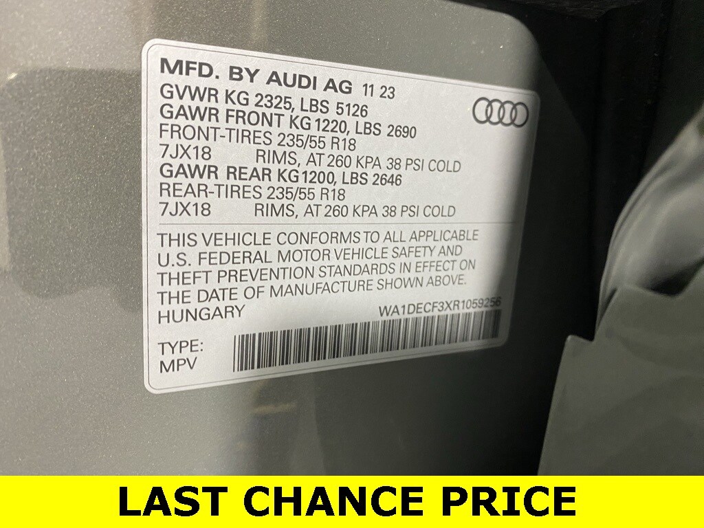 2024 AUDI Q3 - Image 34