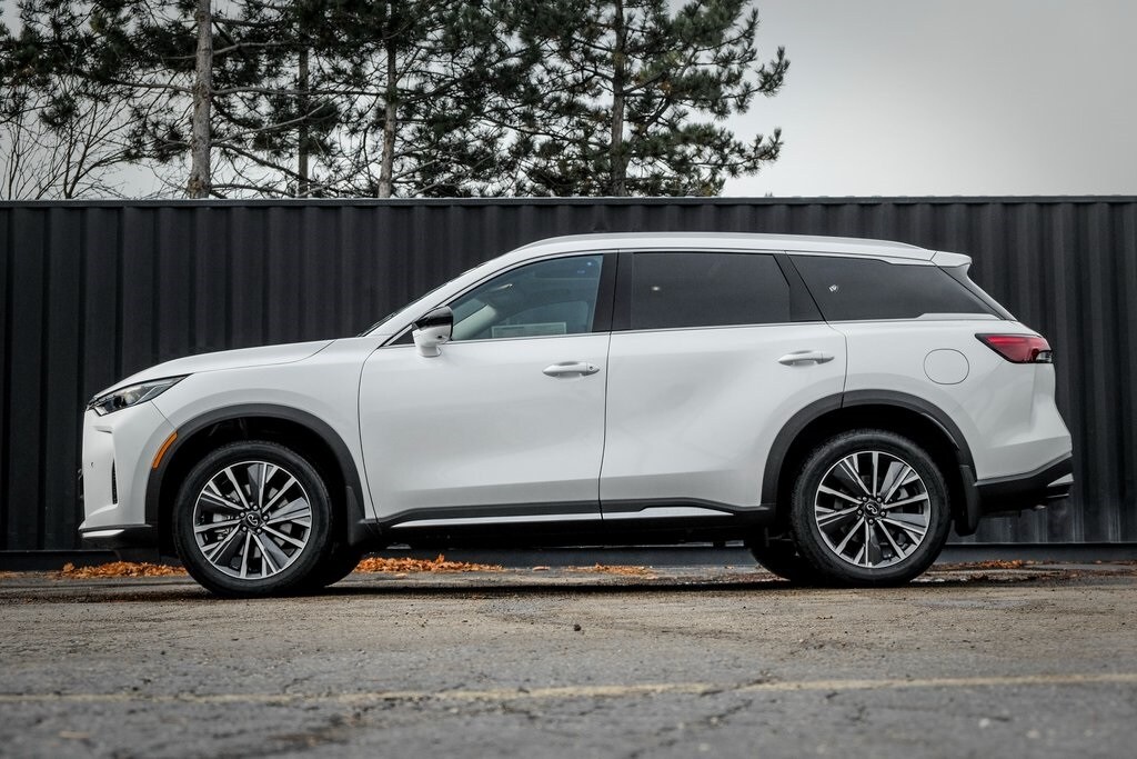 New 2026 INFINITI QX60 LUXE SUV