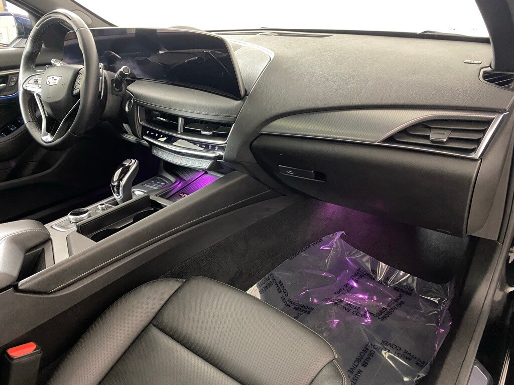 2025 CADILLAC CT5 - Image 33