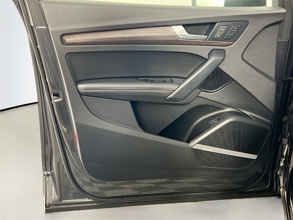 2022 AUDI Q5 - Image 18