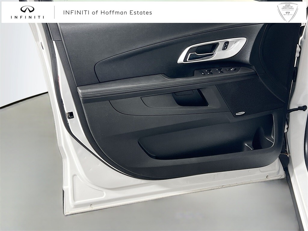 2017 CHEVROLET EQUINOX - Image 17