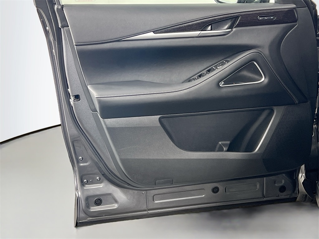 2026 INFINITI QX60 - Image 18