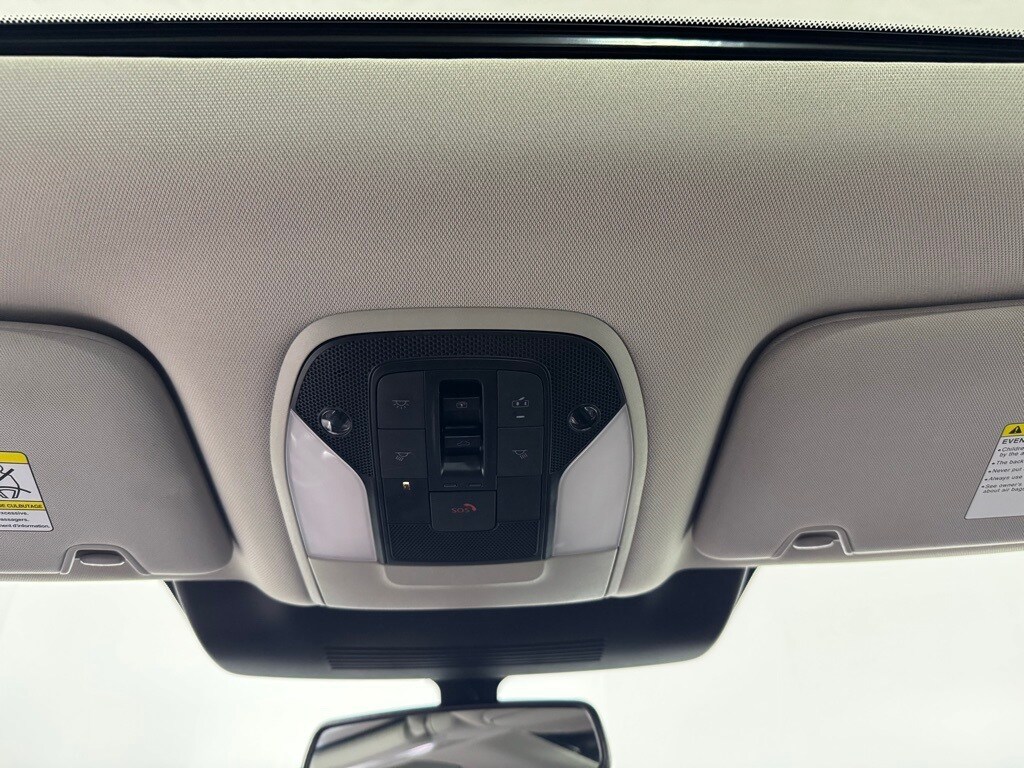 2022 INFINITI QX60 - Image 26