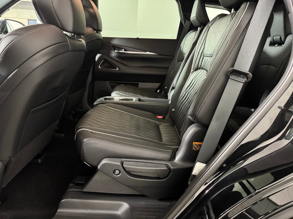 2026 INFINITI QX60 - Image 34