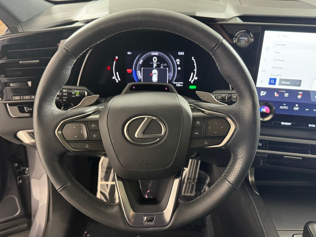 2023 LEXUS RX - Image 13