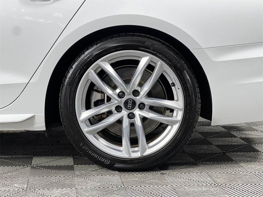 2023 AUDI A4 - Image 32