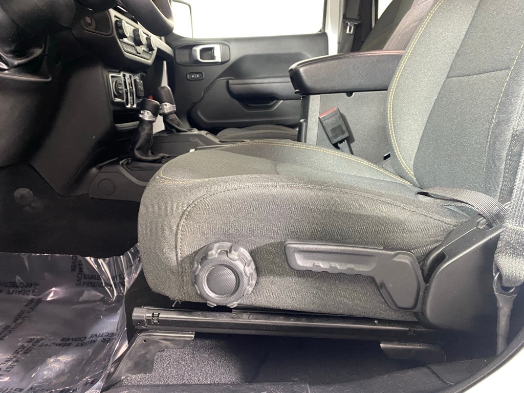 2024 JEEP WRANGLER - Image 17