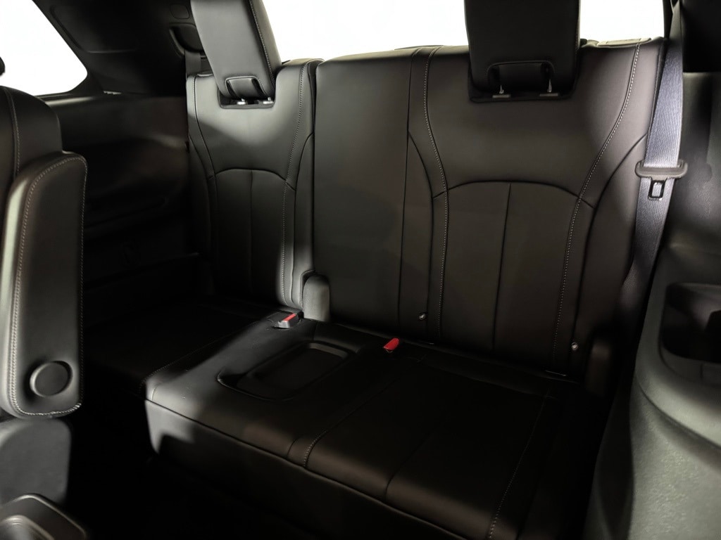 2026 INFINITI QX60 - Image 33