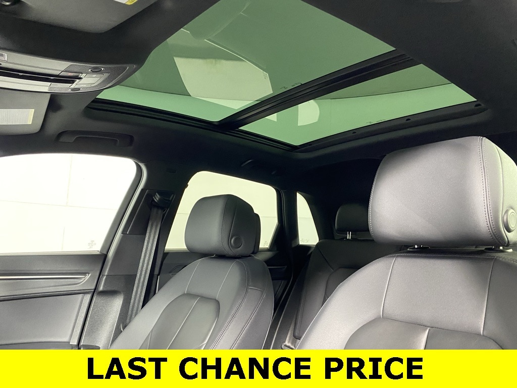 2024 AUDI Q3 - Image 19