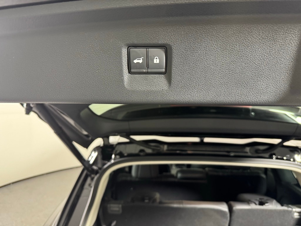 2026 INFINITI QX60 - Image 32