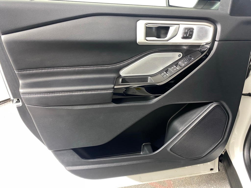 2023 FORD EXPLORER - Image 16