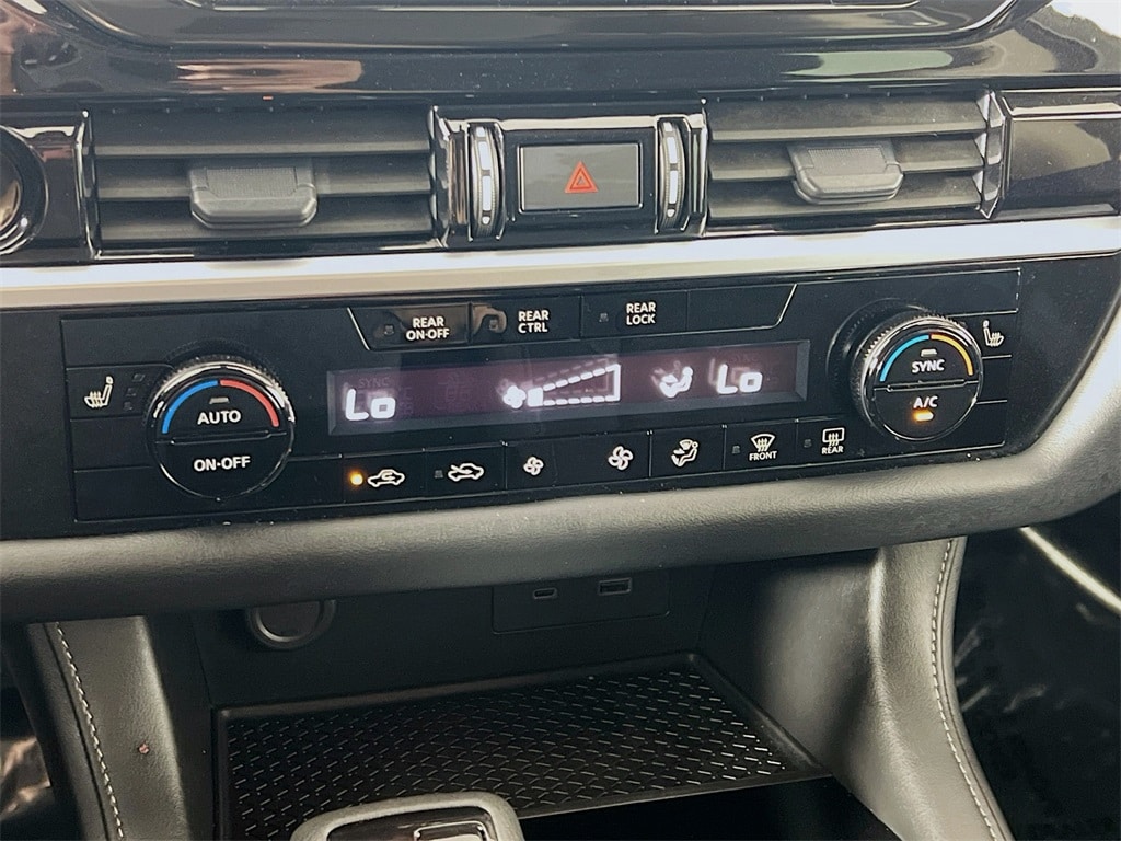 2025 NISSAN PATHFINDER - Image 15