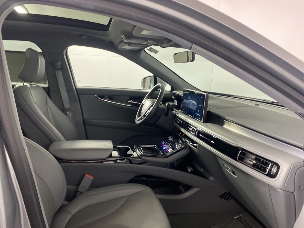 2023 LINCOLN NAUTILUS - Image 28