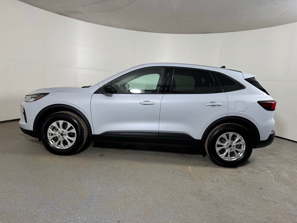 2025 FORD ESCAPE - Image 11