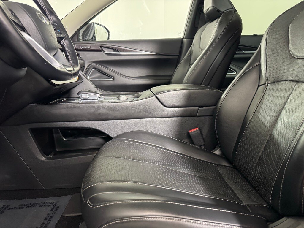 2022 INFINITI QX60 - Image 18